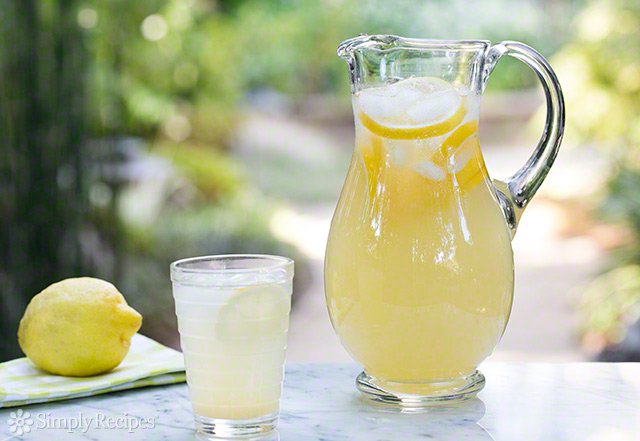 glass of lemonade