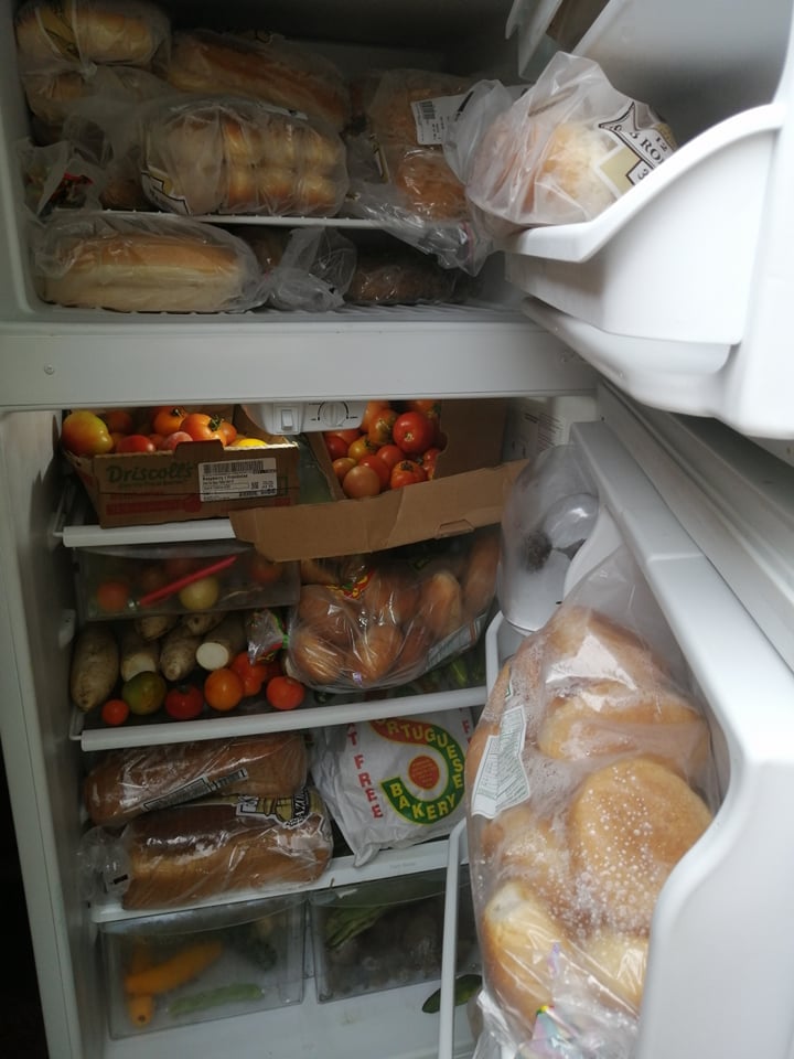 Roger Street Community Fridge 